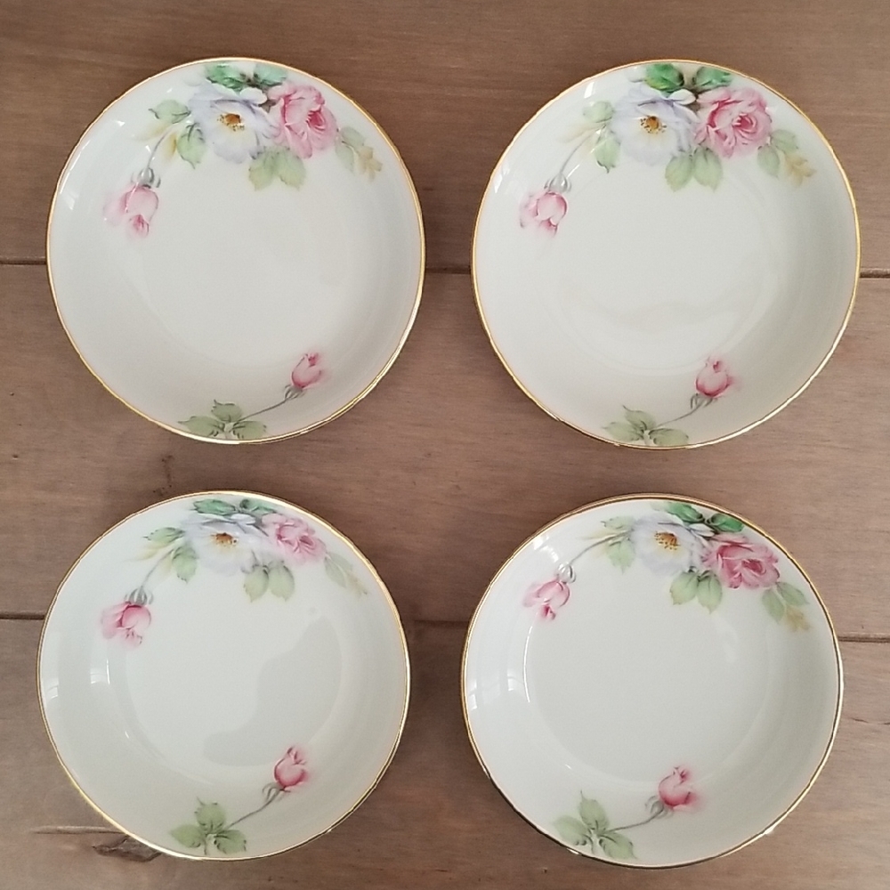 Aichi China Dessert Bowls Set of 4